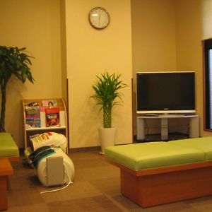 Hotel Route-Inn Kitakyushu-Wakamatsu Ekihigashi